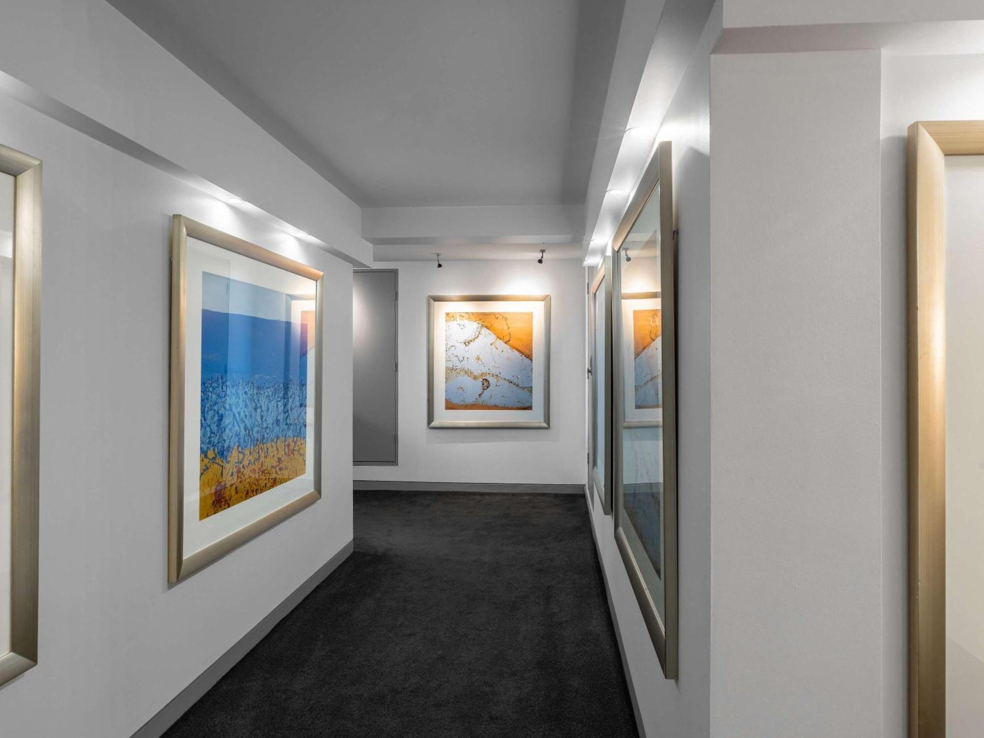 The Olsen Melbourne Art Series Esterno foto The Art Gallery