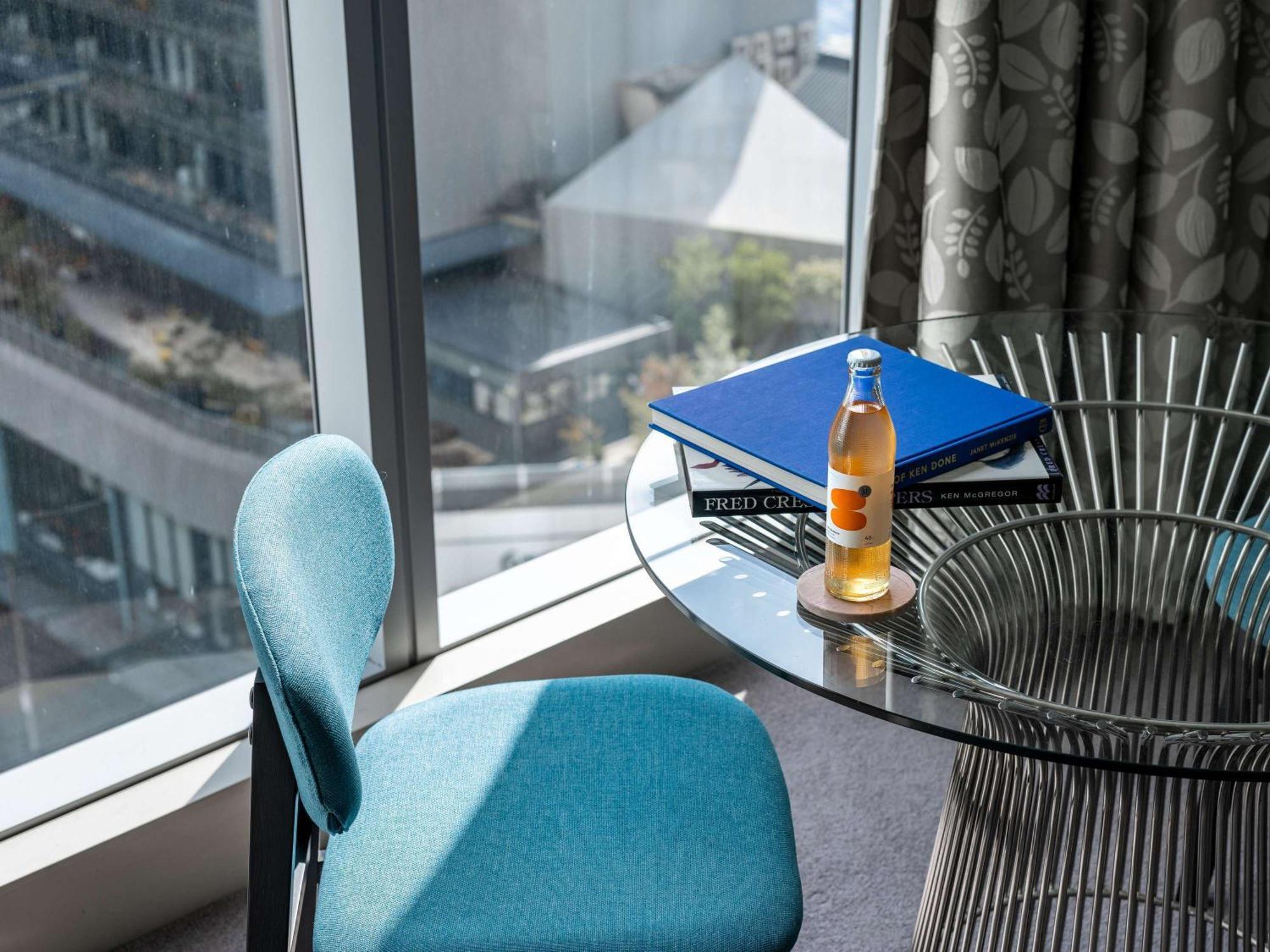 The Olsen Melbourne Art Series Esterno foto A room at the hotel