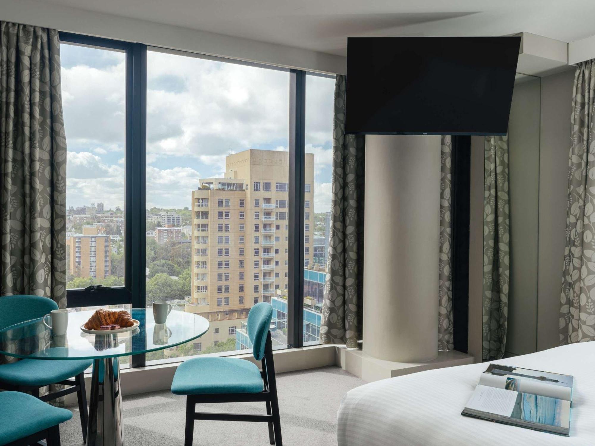 The Olsen Melbourne Art Series Esterno foto A room at the hotel